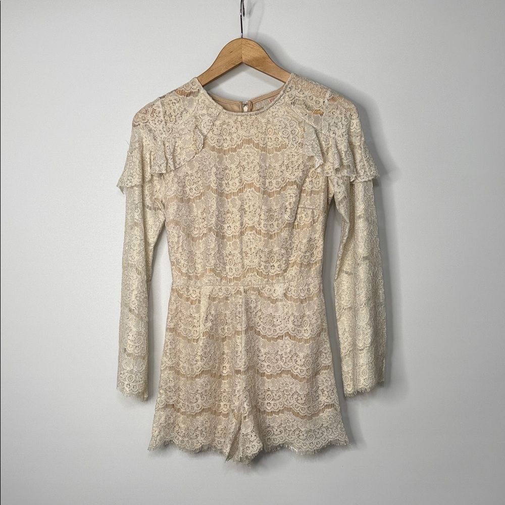 Gianni Bini Lace Romper Size Medium